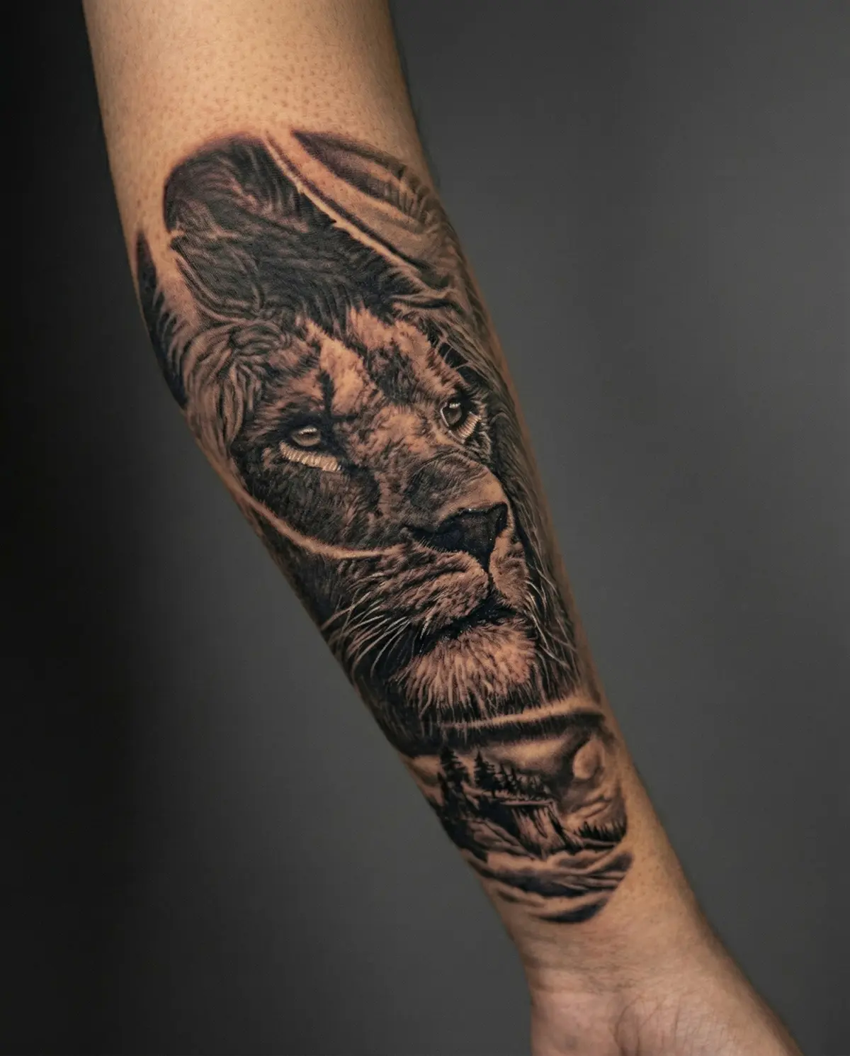 Kadıköy Body Art black and grey realistik dövme çalışması