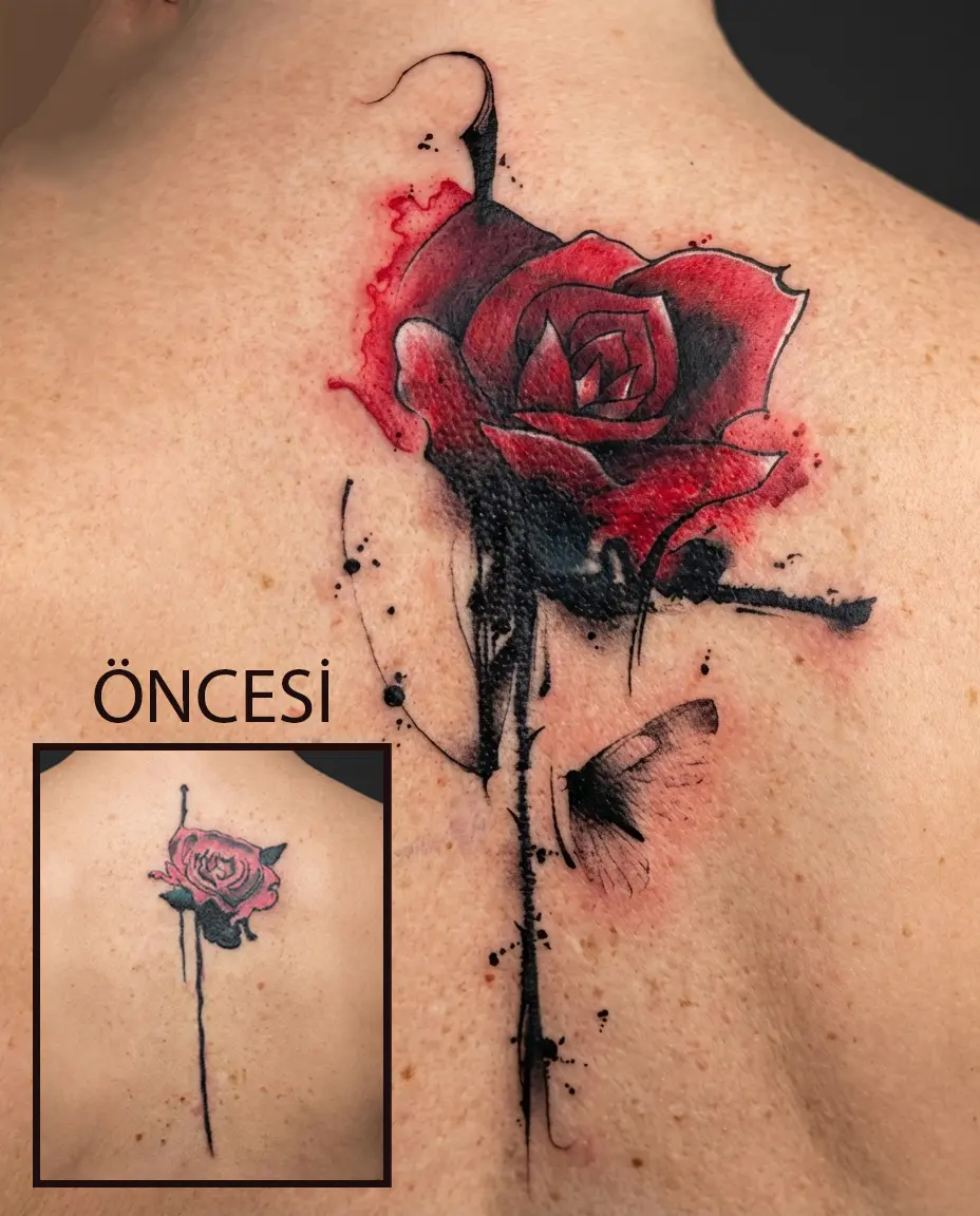 Sırttaki eski dövmenin gül kompozisyonuyla kapatıldığı cover up dövme